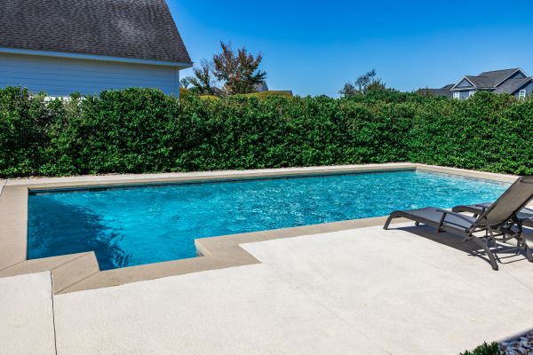 Cost of Concrete Pool Deck Service in San Francisco
