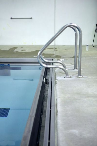 Cost of Poolside Concrete Paving in San Francisco